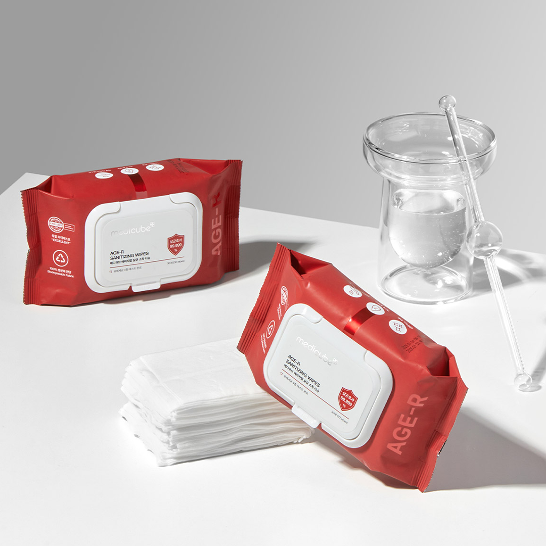 cleansing-wipes-t7 1_3_edcccbac-f889-4382-b5de-460e1895b4a1.png